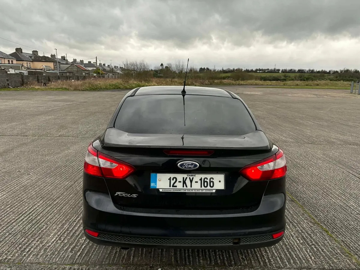 2012 Ford Focus  NEW NCT 01.27 - Image 3