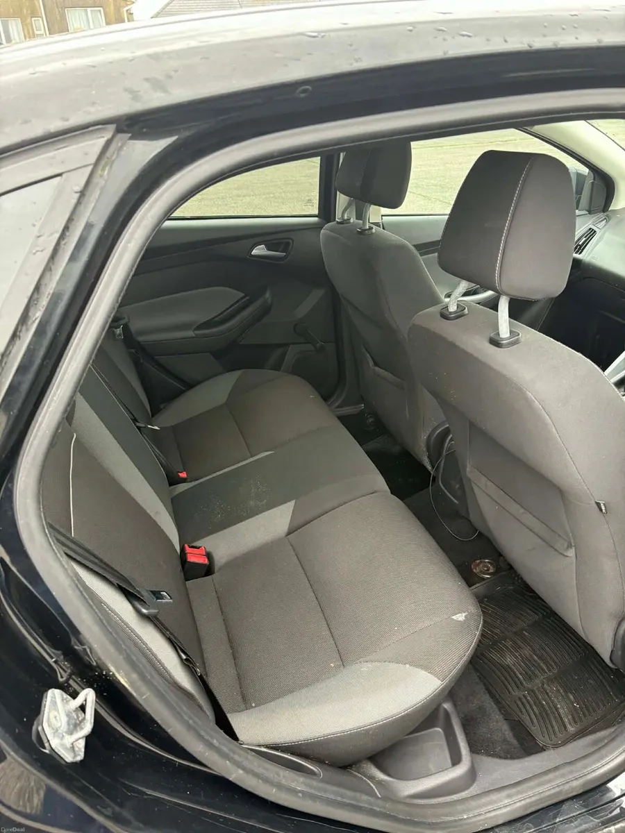 2012 Ford Focus  NEW NCT 01.27 - Image 4
