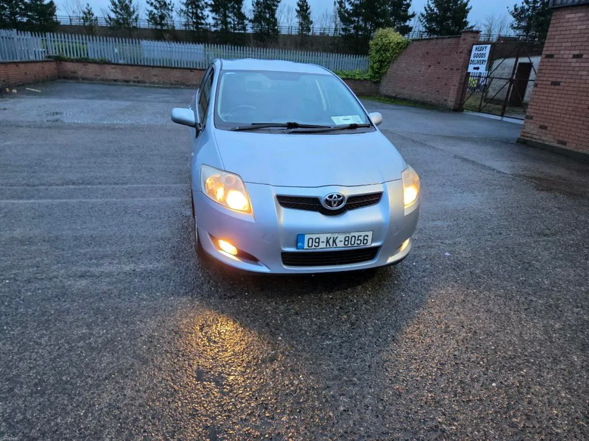 2009 toyota auris - Image 2