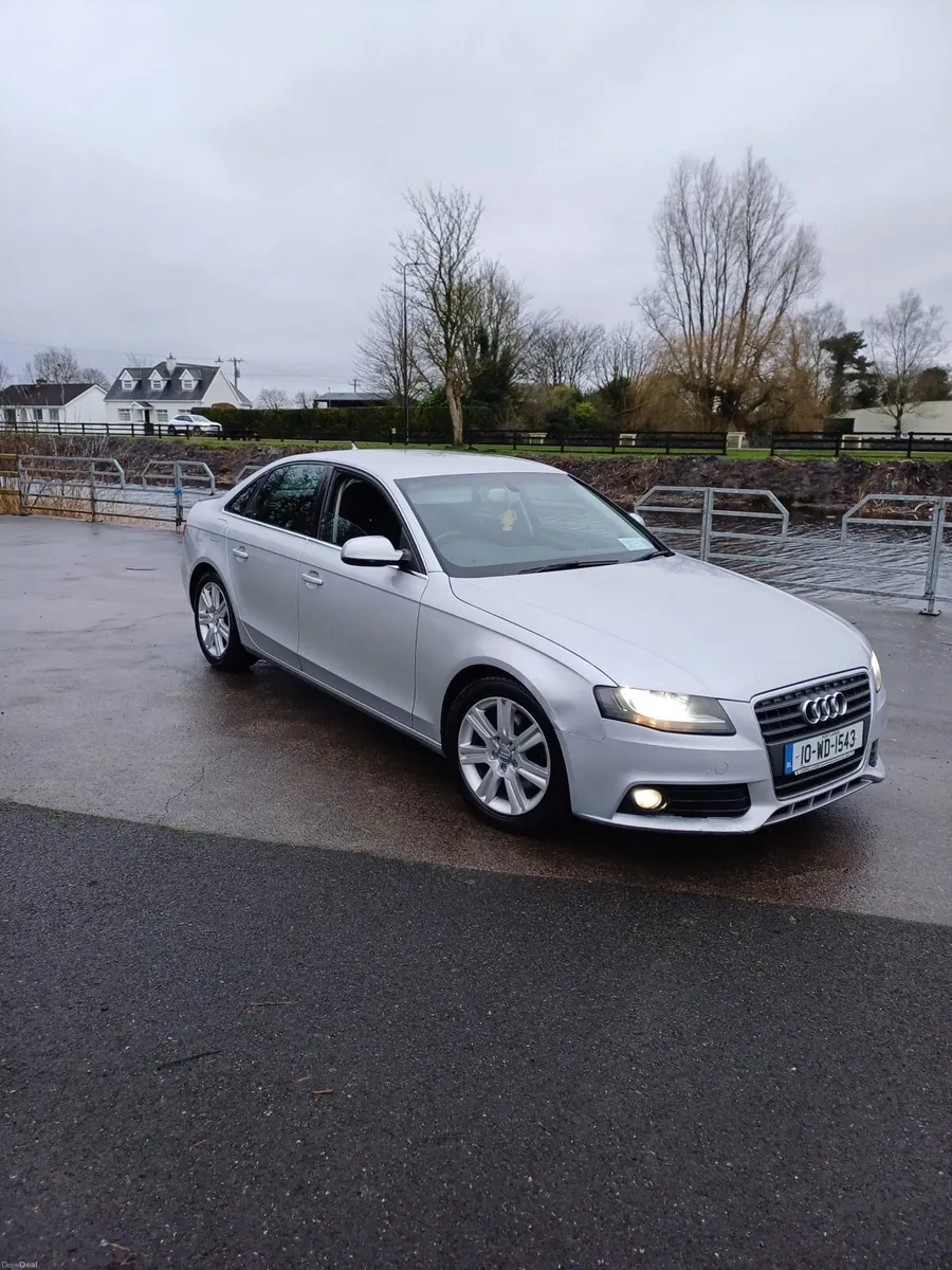 Audi a4 2010 - Image 1