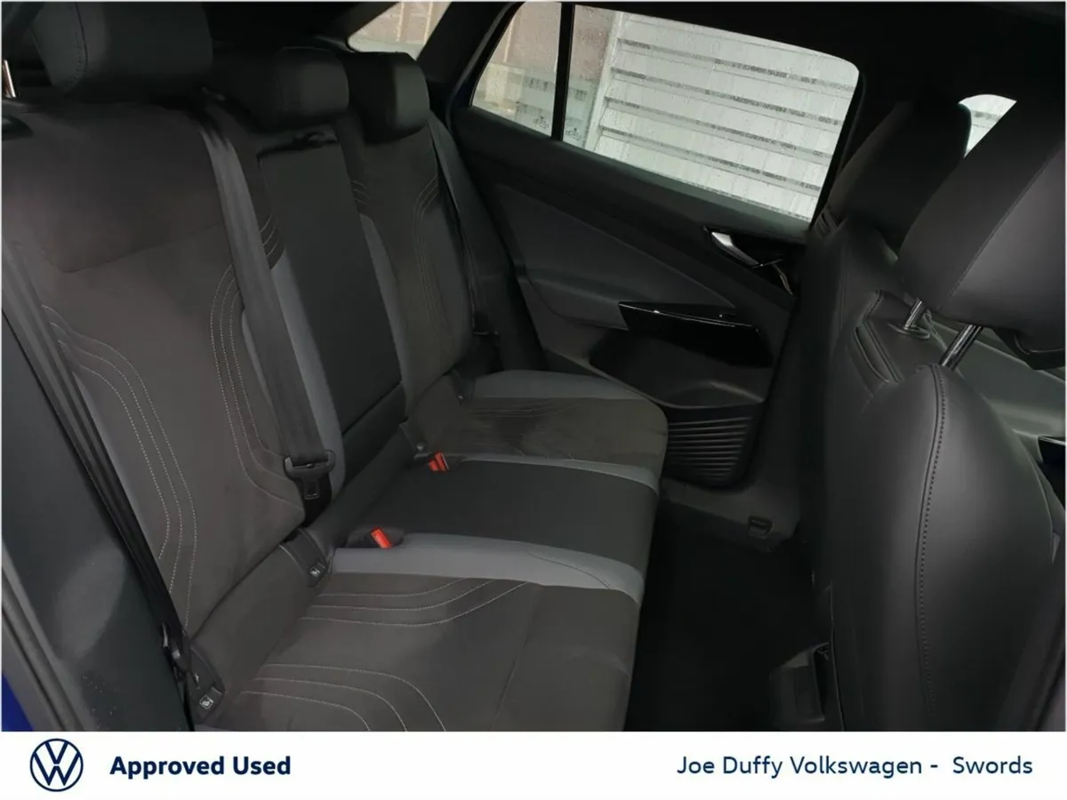 Volkswagen ID.4 LIFE 52kWh 148HP - Image 4