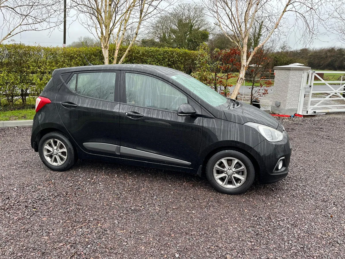 Hyundai i10 Deluxe Model 1 L Low KMS New NCT - Image 4