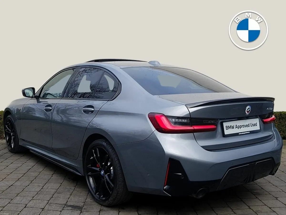 BMW 3-Series 330e M Sport - Image 3