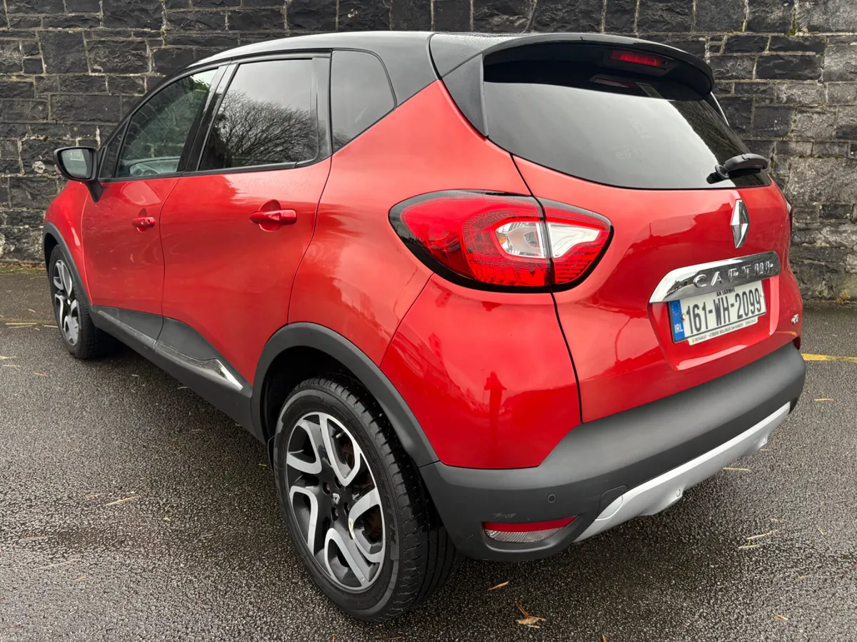 161 Renault Captur Signature!! Leather!! Low Kms!! - Image 2
