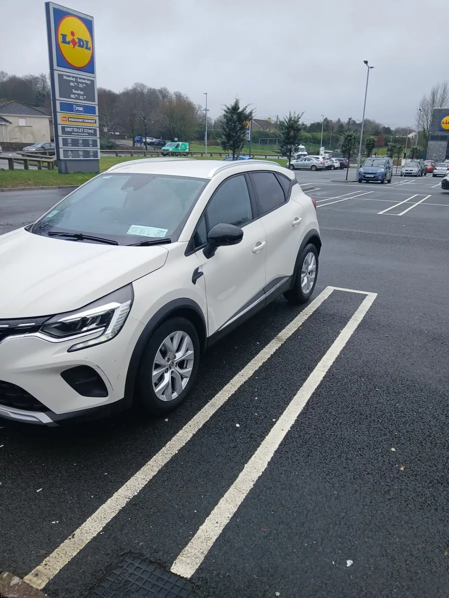 Renault Captur 2020 - Image 1