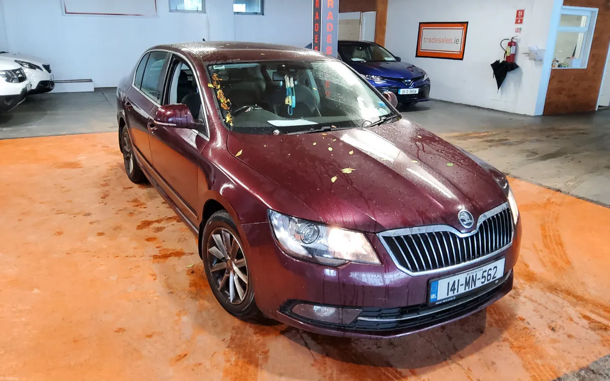 Skoda Superb 2014 - Image 1