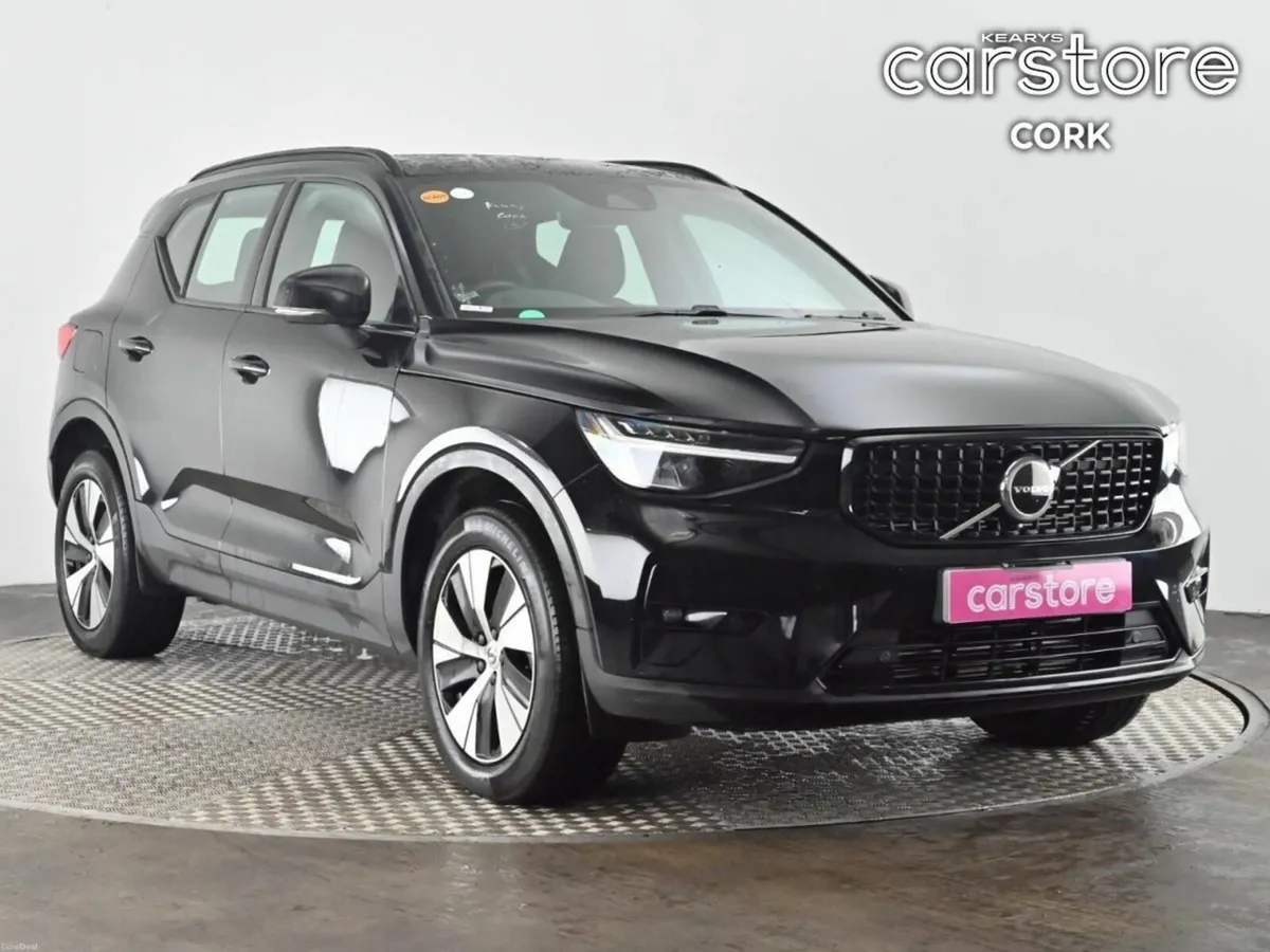 Volvo XC40 Xc40 + T4 Recharge Auto  Plus  Recharge - Image 1