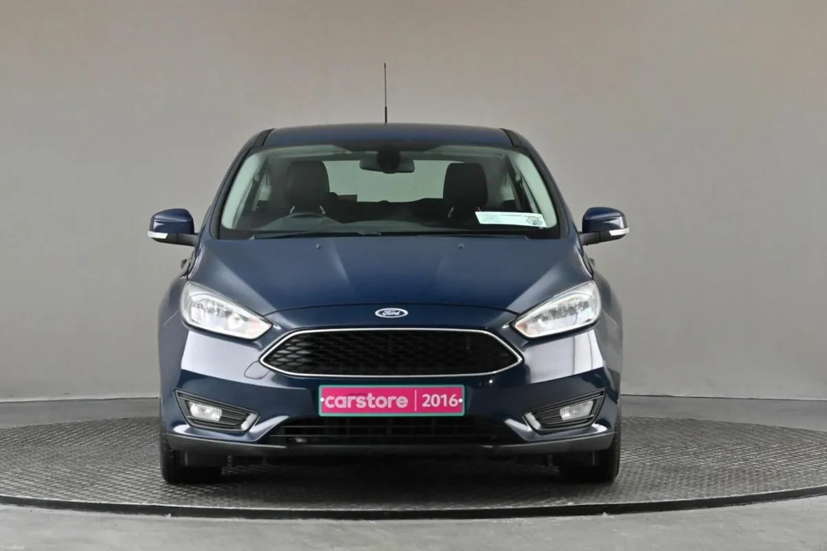 Ford Focus 1.5 TDCi 95BHP STYLE 6SPD - Image 2
