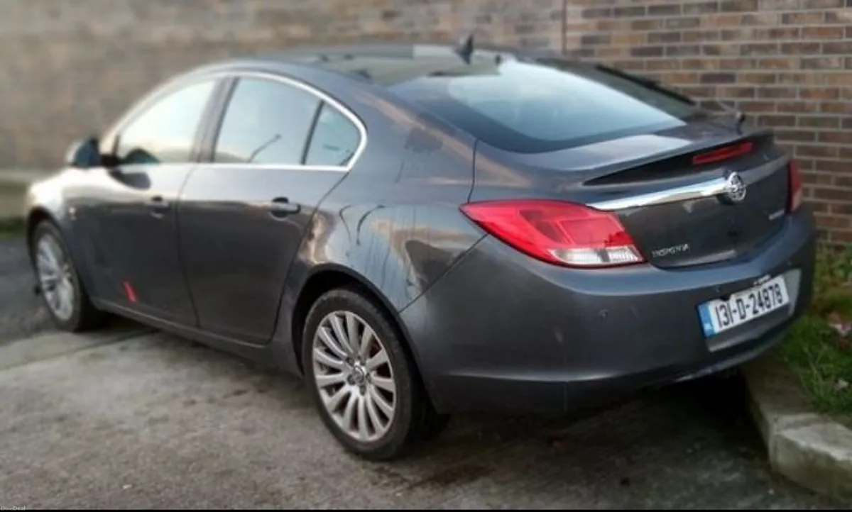 2013 Opel Insignia - Image 1