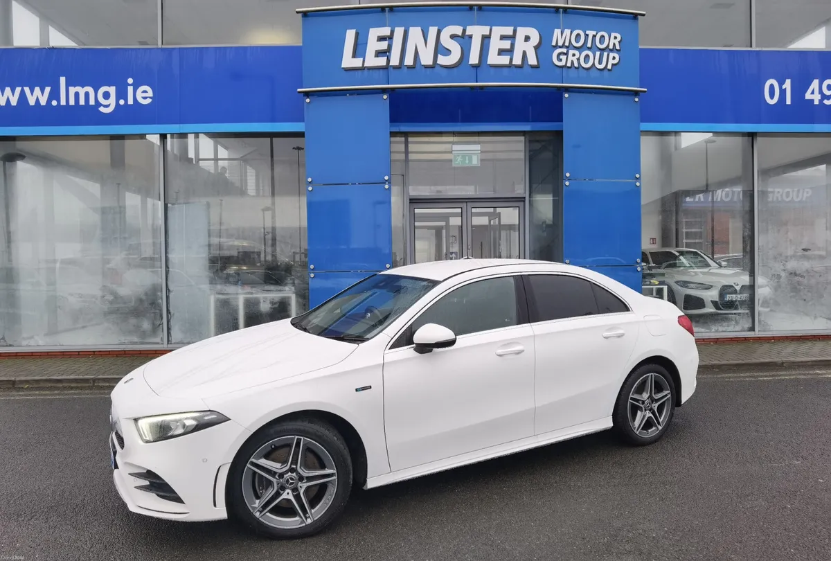 MERCEDES-BENZ A CLASS A250 E AMG LINE EXECUTIVE - Image 1