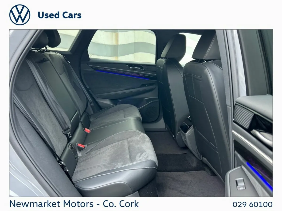 Volkswagen ID.7 TOURER PRO PLUS 77KWH AUTOMATIC - Image 3