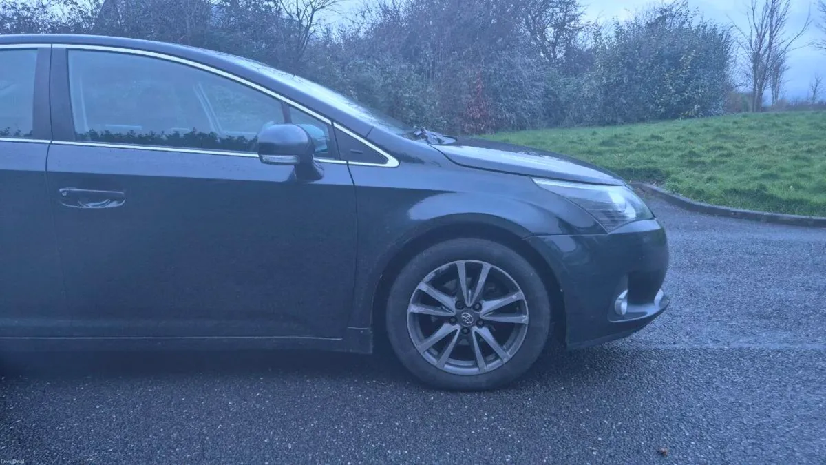 2012 Toyota Avensis 2.0 D-4D TR | Long NCT - Image 3