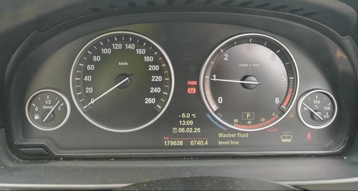 BMW 5-Series 2013 - Image 2