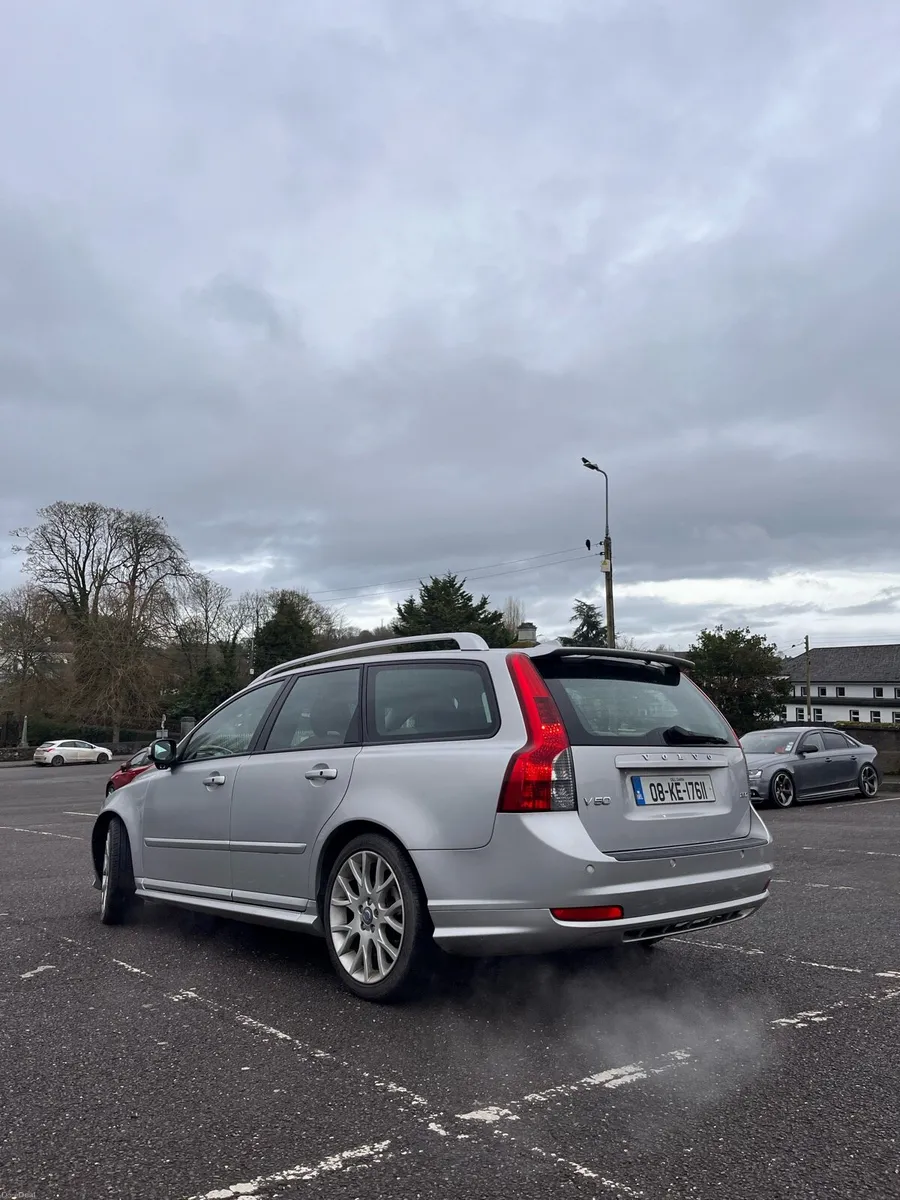Volvo V50 R-design AUTOMATIC - Image 4