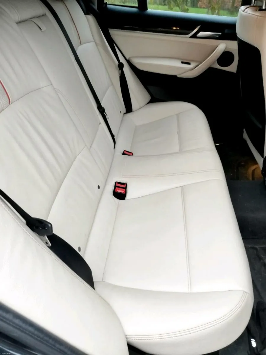 BMW X4 X drive - Image 4