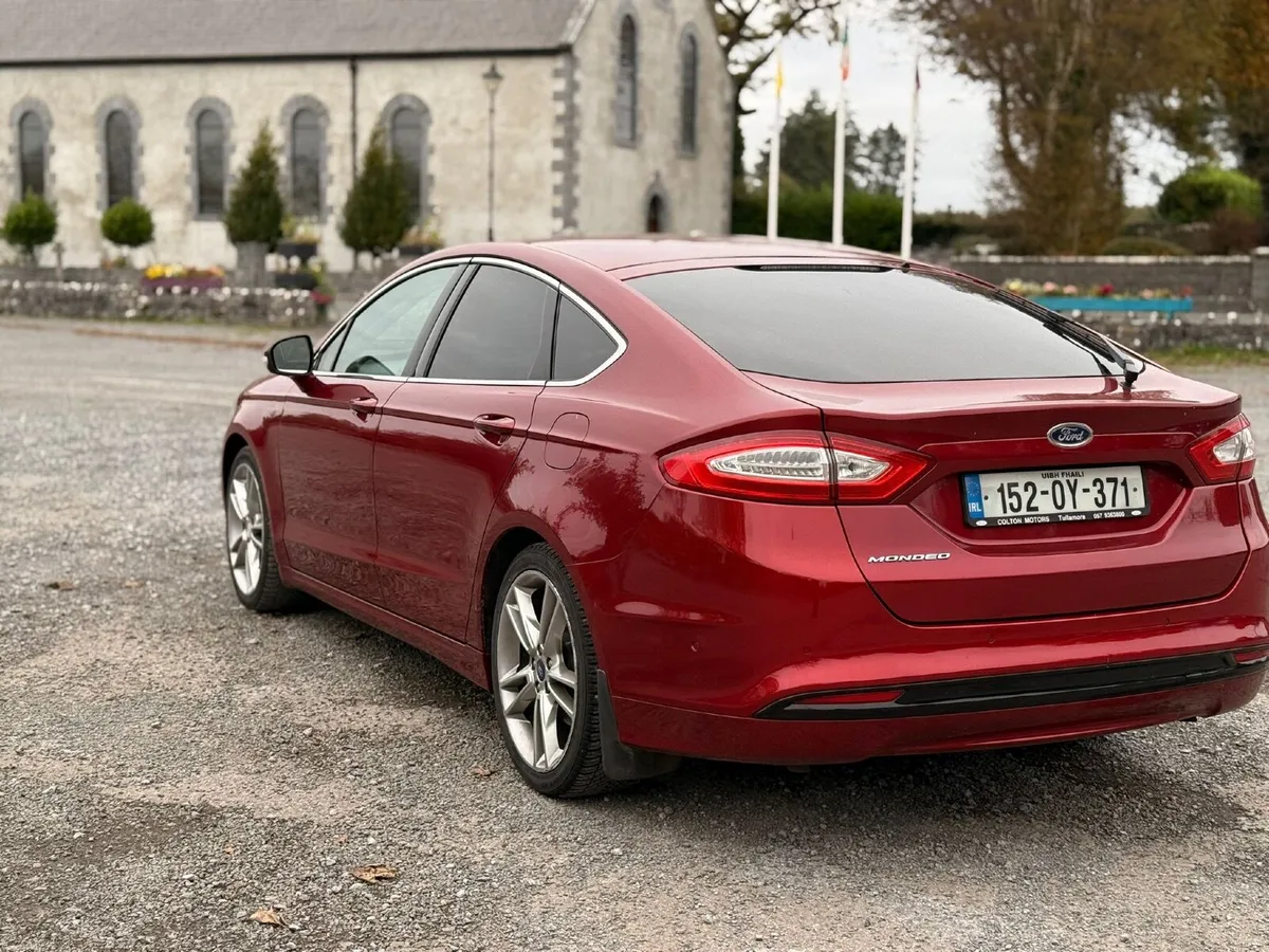 Ford Mondeo 2015 Top Spec - Image 4