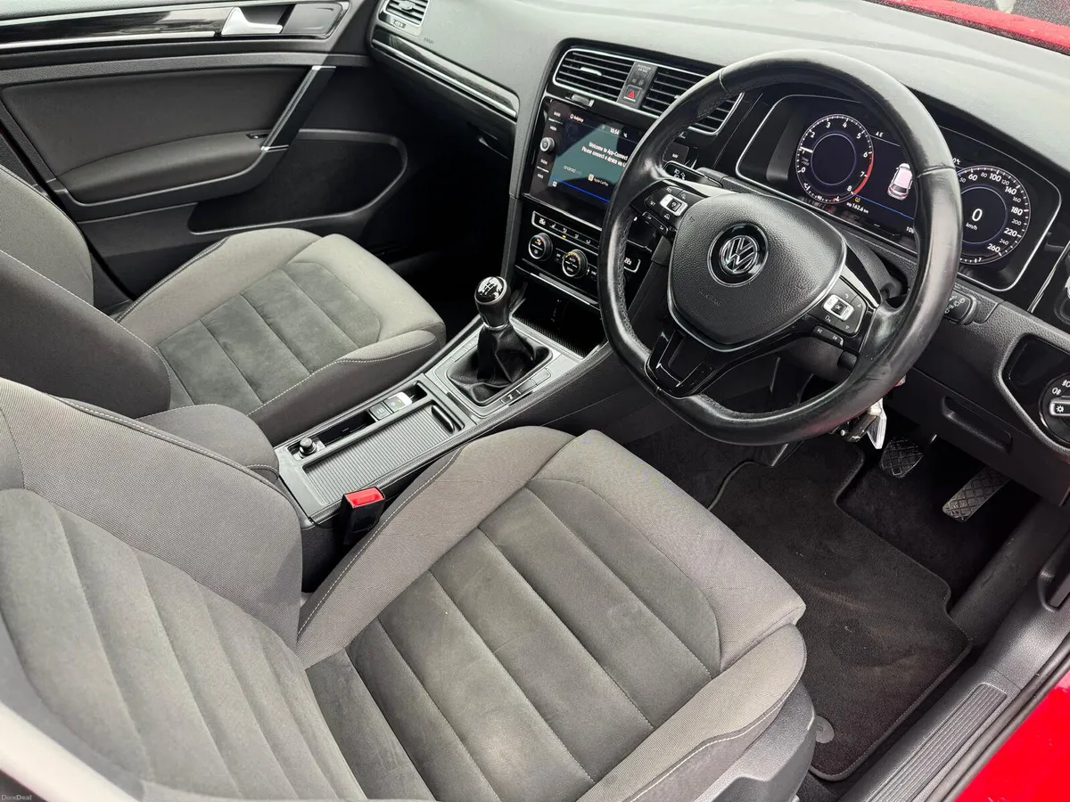 18 Volkswagen Golf 1.0 TSI HIGHLINE LOW KMS - Image 4