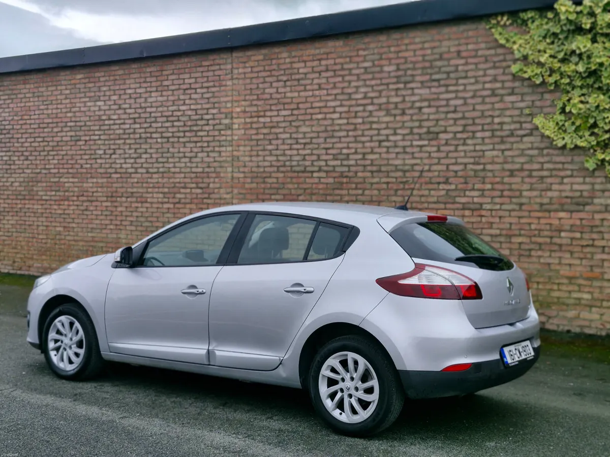 Renault Megane 1.5 DCI DYNAMIQUE NAV - Image 3