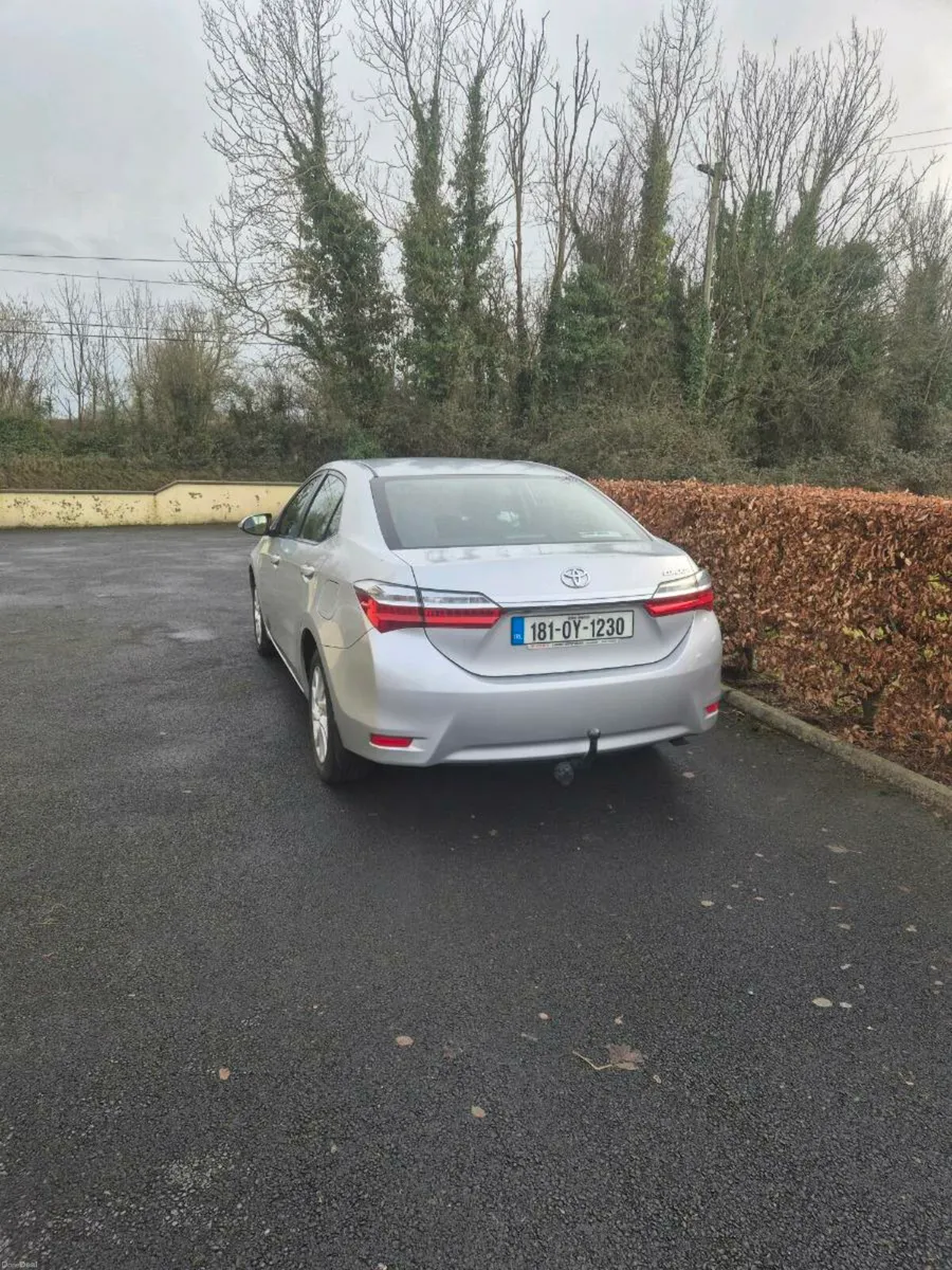 Toyota Corolla - Image 3