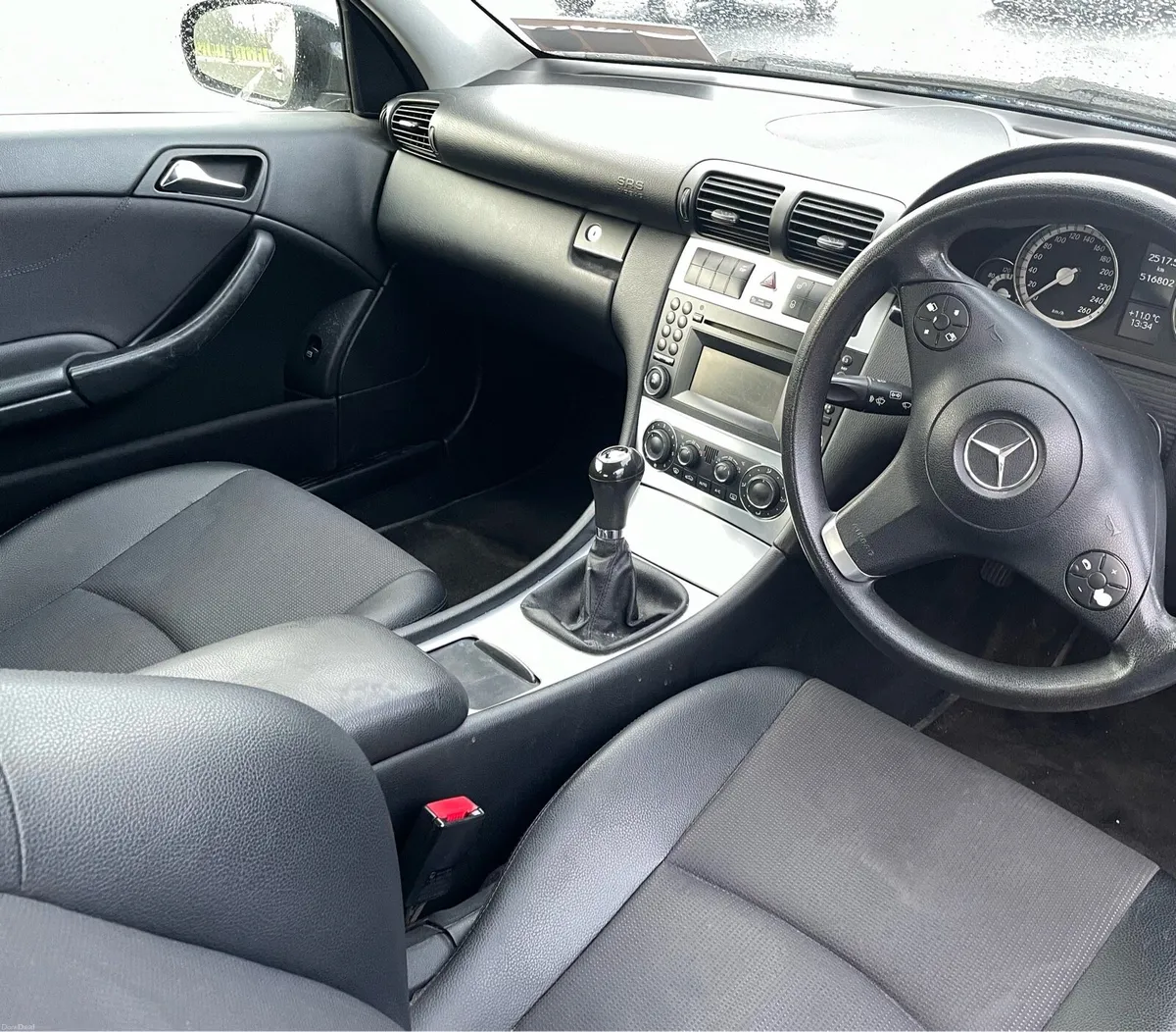 Mercedes C200 2.1 diesel coupe - Image 4