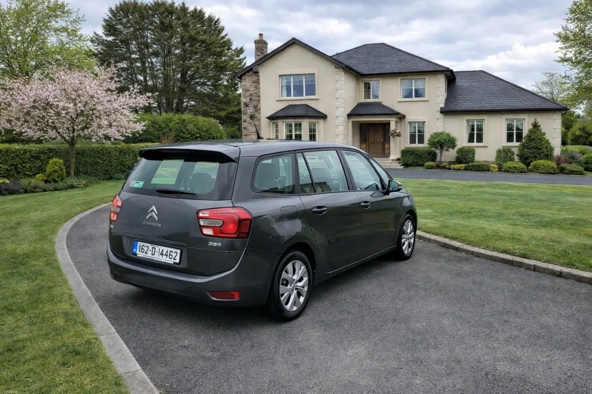 CITROEN C4 PICASSO €5500 - Image 3