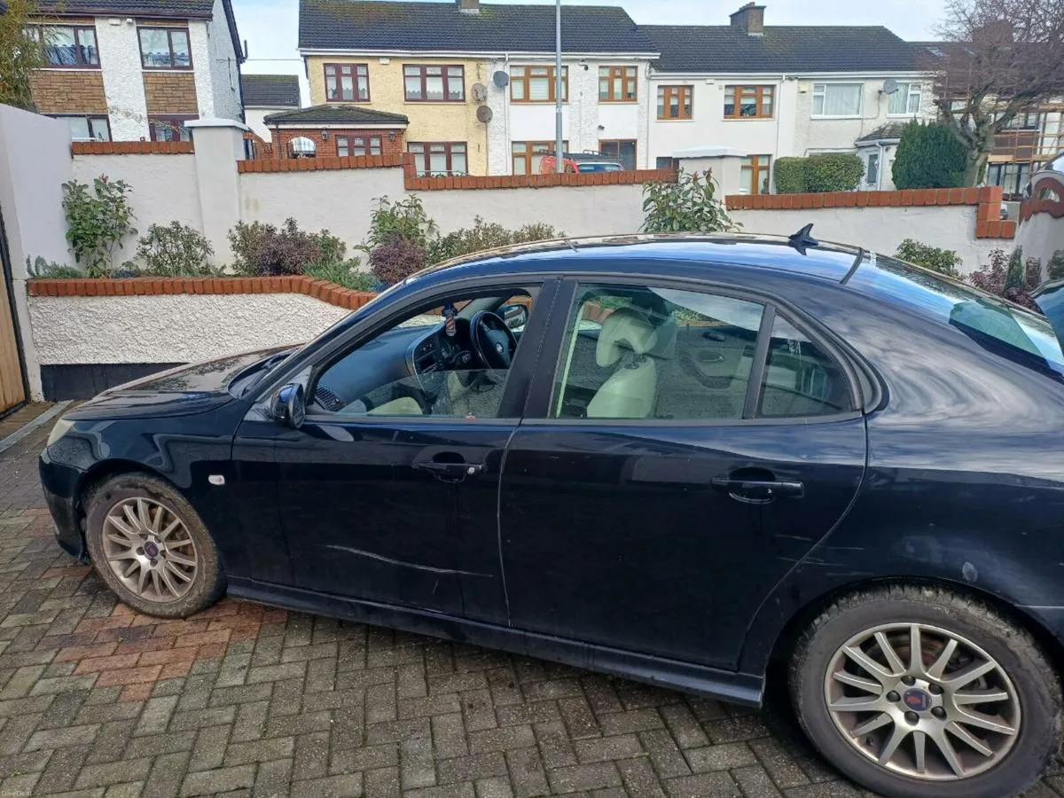 2008 Saab 93 - Image 2