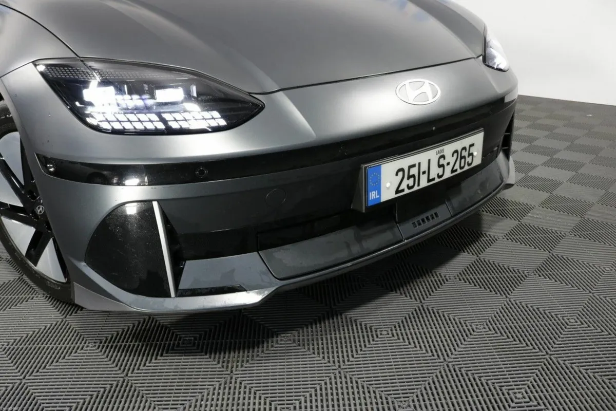 Hyundai IONIQ 6 ELEGANCE 77 kWh EV - Image 3