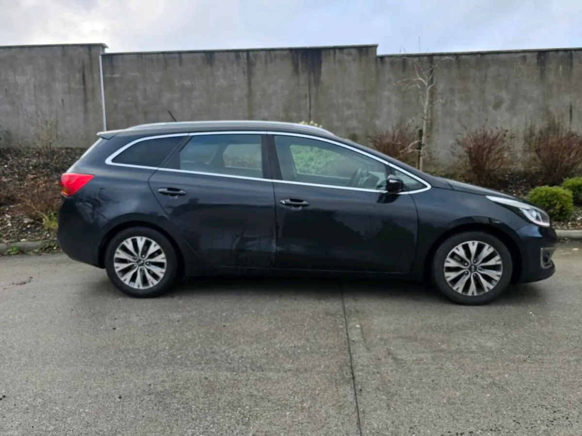 161 Kia Ceed Sportswagon 1.6crdi - Image 2
