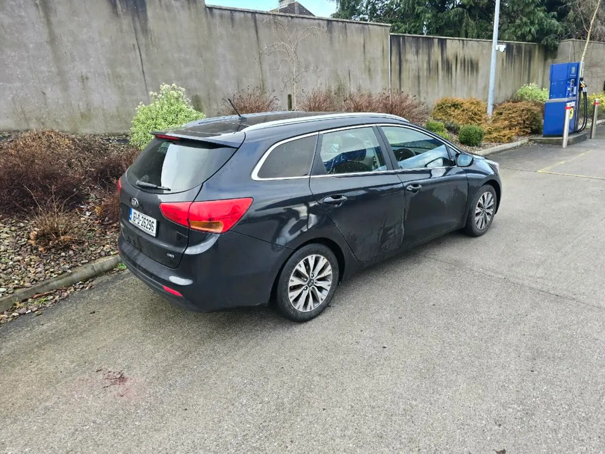 161 Kia Ceed Sportswagon 1.6crdi - Image 3