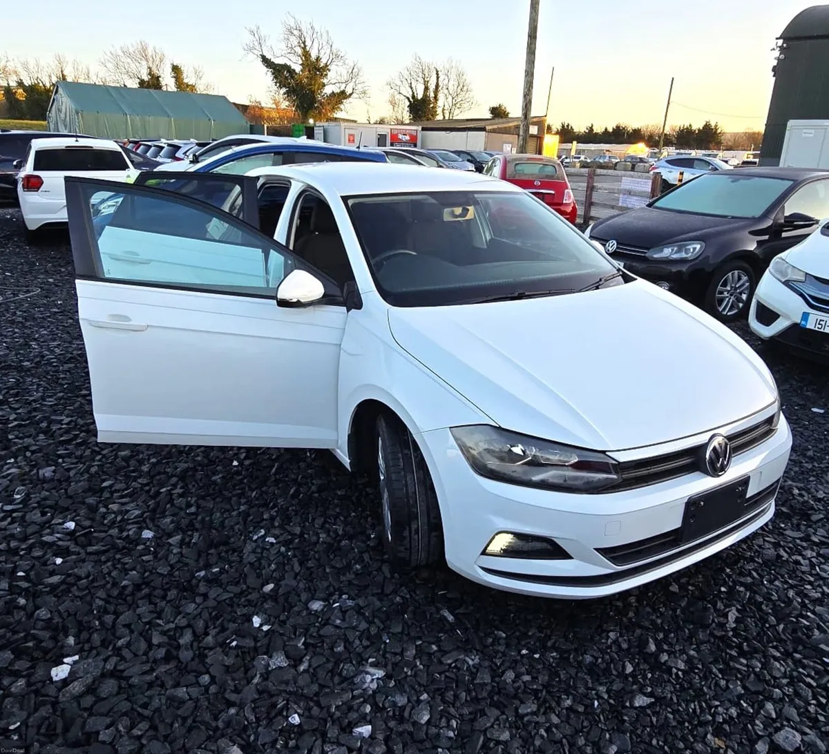 Volkswagan POLO TSI HIGHLINE2014 Automatic 42000km - Image 1