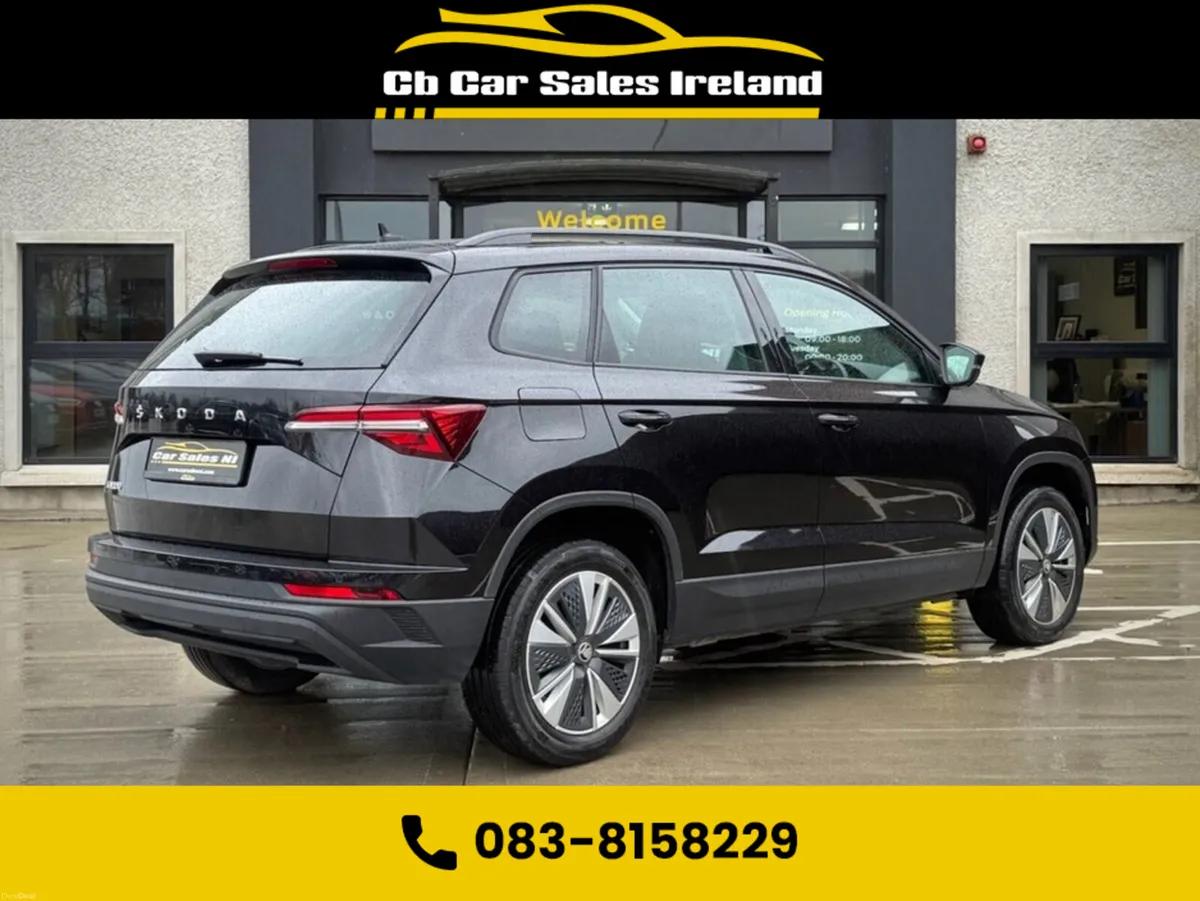 Skoda Karoq 1.5 TSI ACT SE Drive SUV 5dr Petrol Ma - Image 3