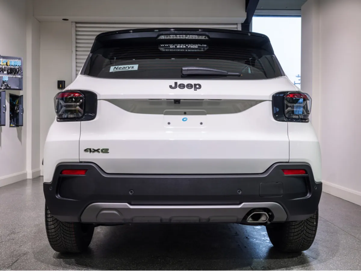 Jeep Avenger 4XE Upland - Image 5