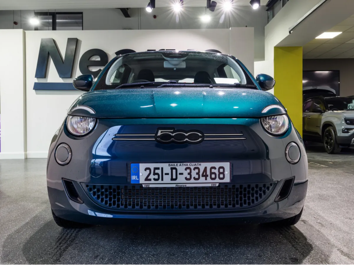 Fiat 500e ICON 42KWH 3DR AUTO - Image 2