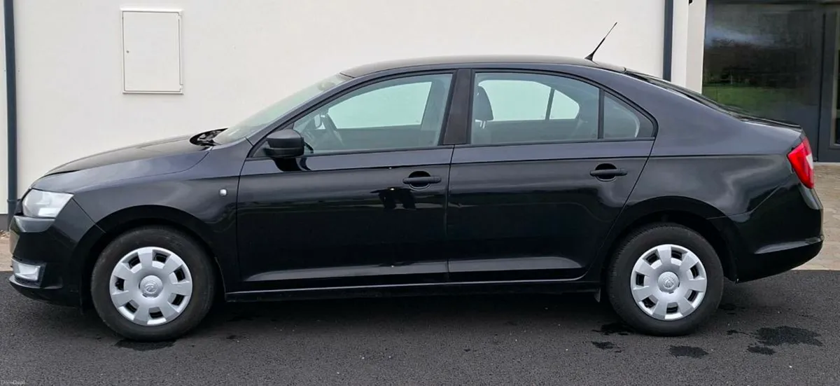 2013 Skoda Rapid 1.2 TSI Petrol - Image 2