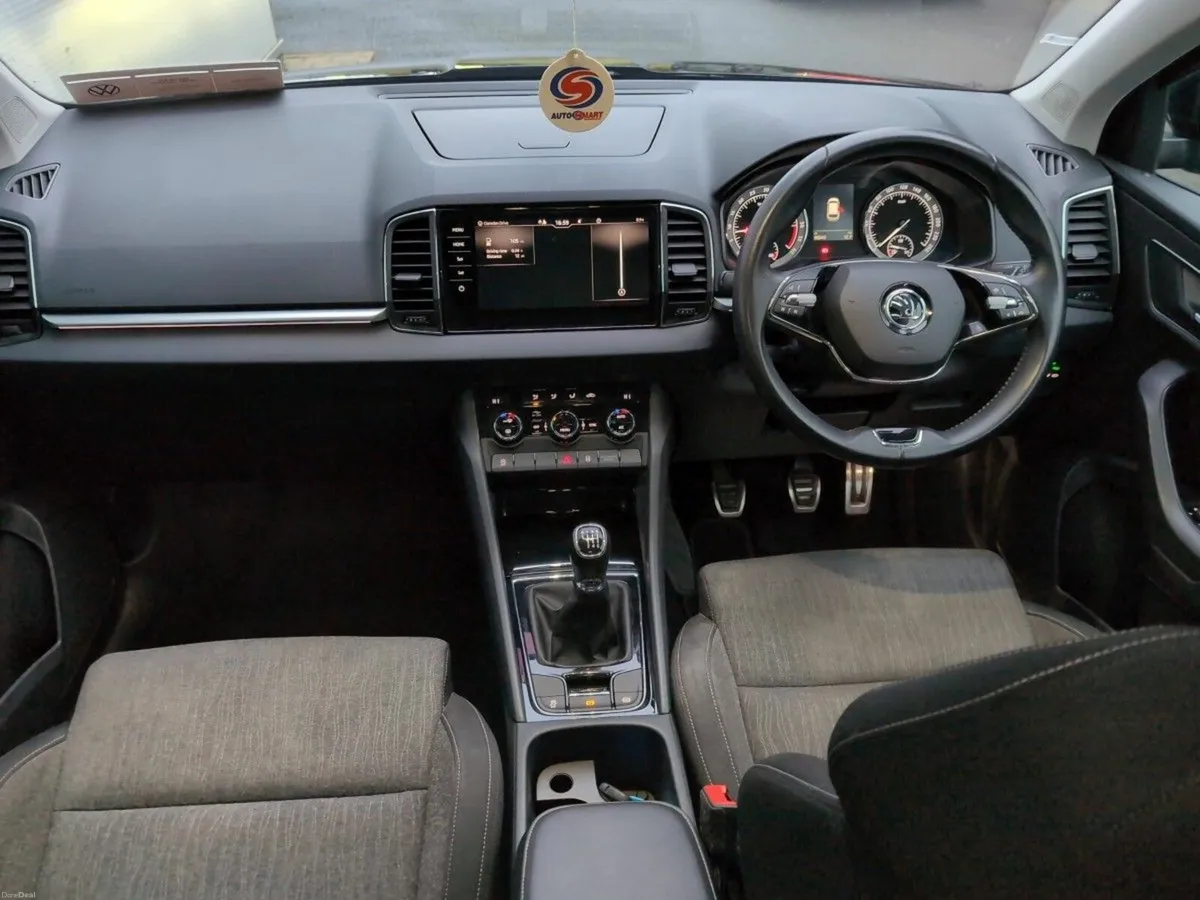 Skoda Karoq 2.0TDI 115HP Style Hi Spec mint - Image 4