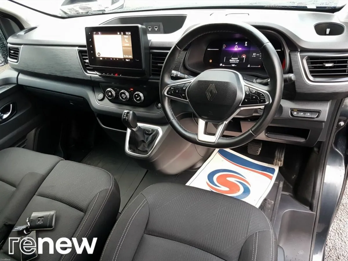Renault Trafic TRAFIC LL30 BLUE DCI 170 AUTO - Image 2