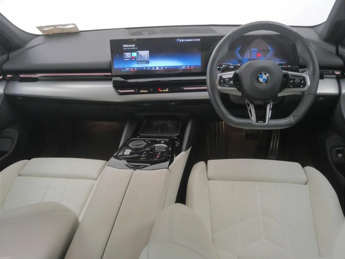 BMW 5-Series 520i M Sport Saloon - Image 4