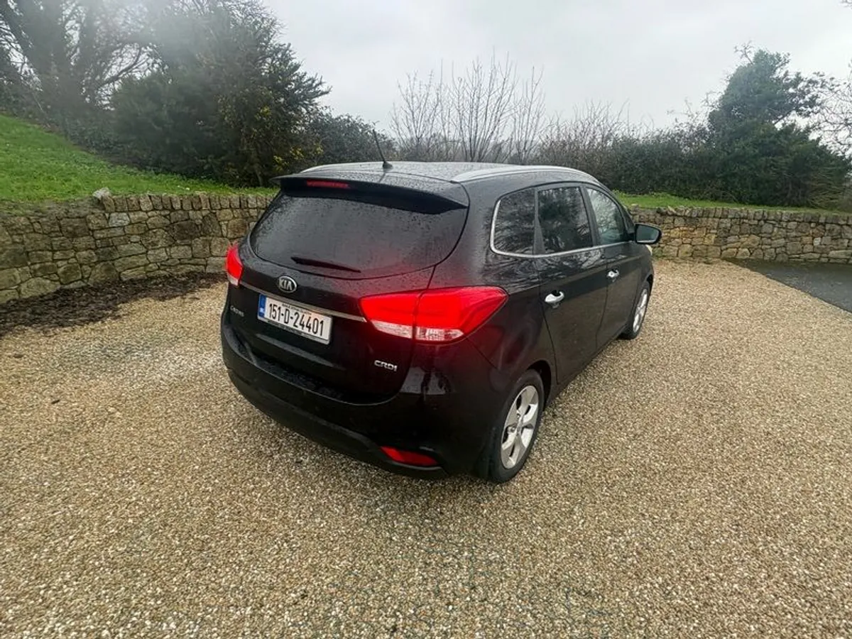 2015 Kia Carens - Image 4