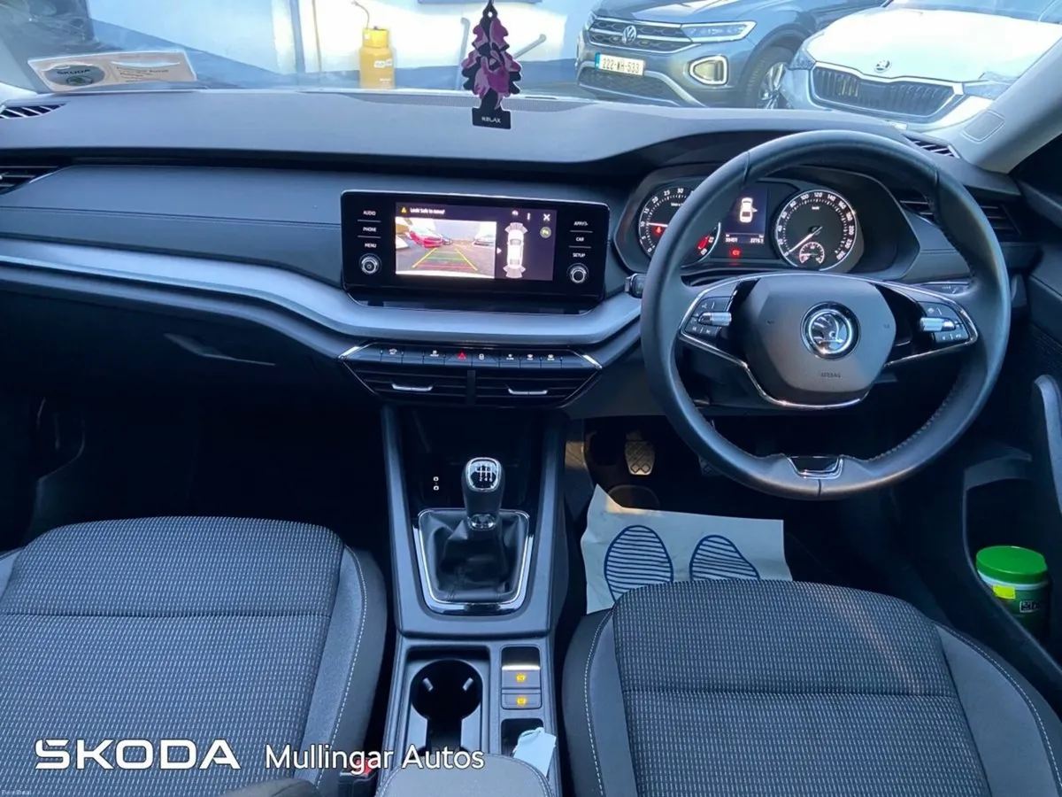 Skoda Octavia OCTAVIA AMB 2.0TDI 115HP - Image 2