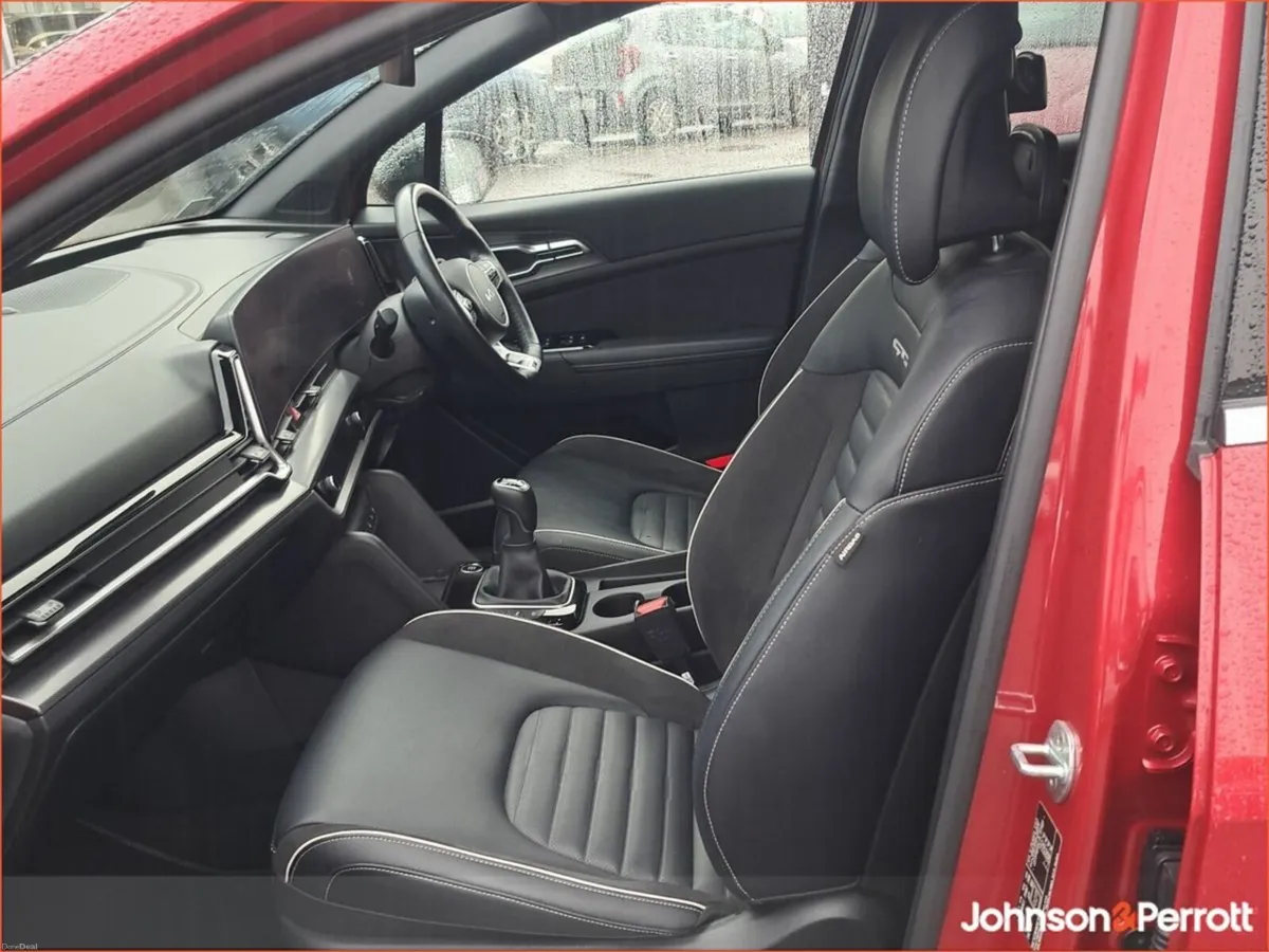 Kia Sportage GT Line SR MHEV - Image 3
