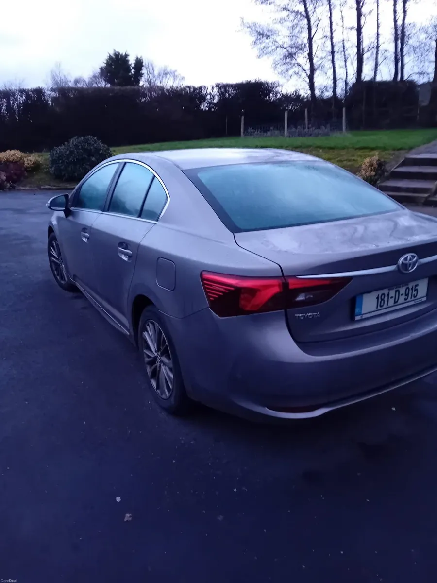 Toyota avensis - Image 3