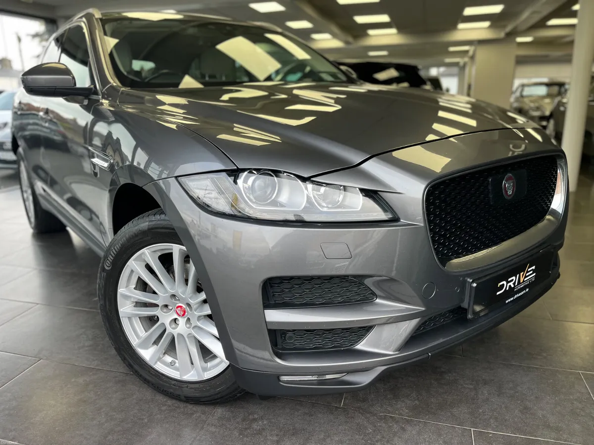 Jaguar F-Pace 2017 2.0 Automatic ***1 Year Warrant - Image 2
