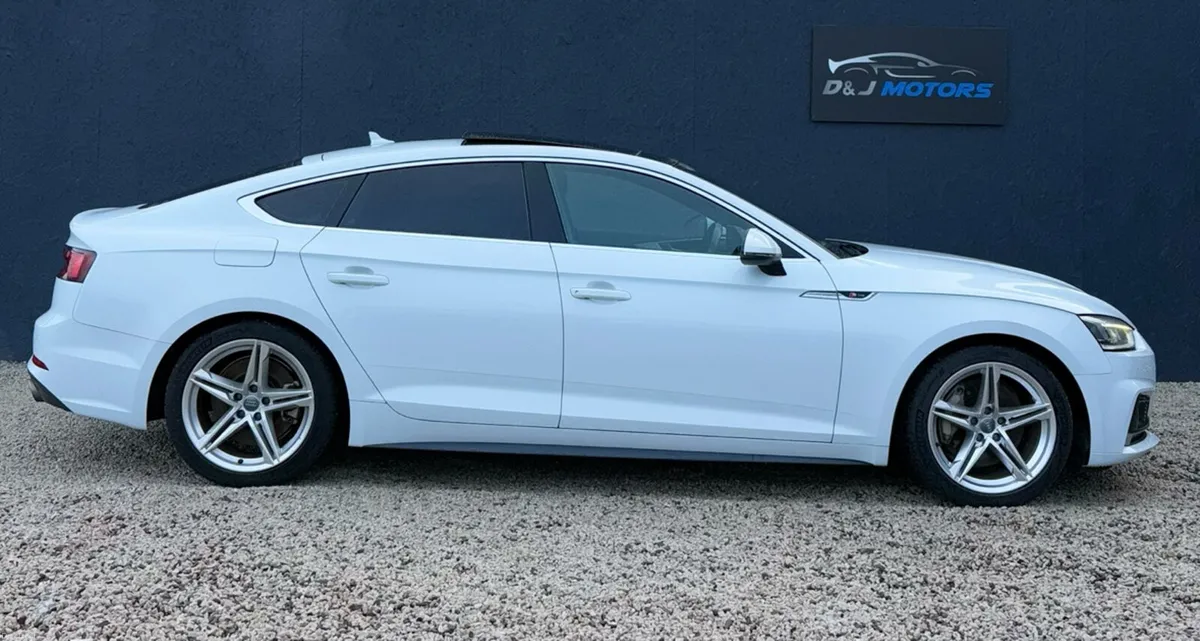 Audi A5 2.0 TFSi Quattro S Line 252PS - Image 4