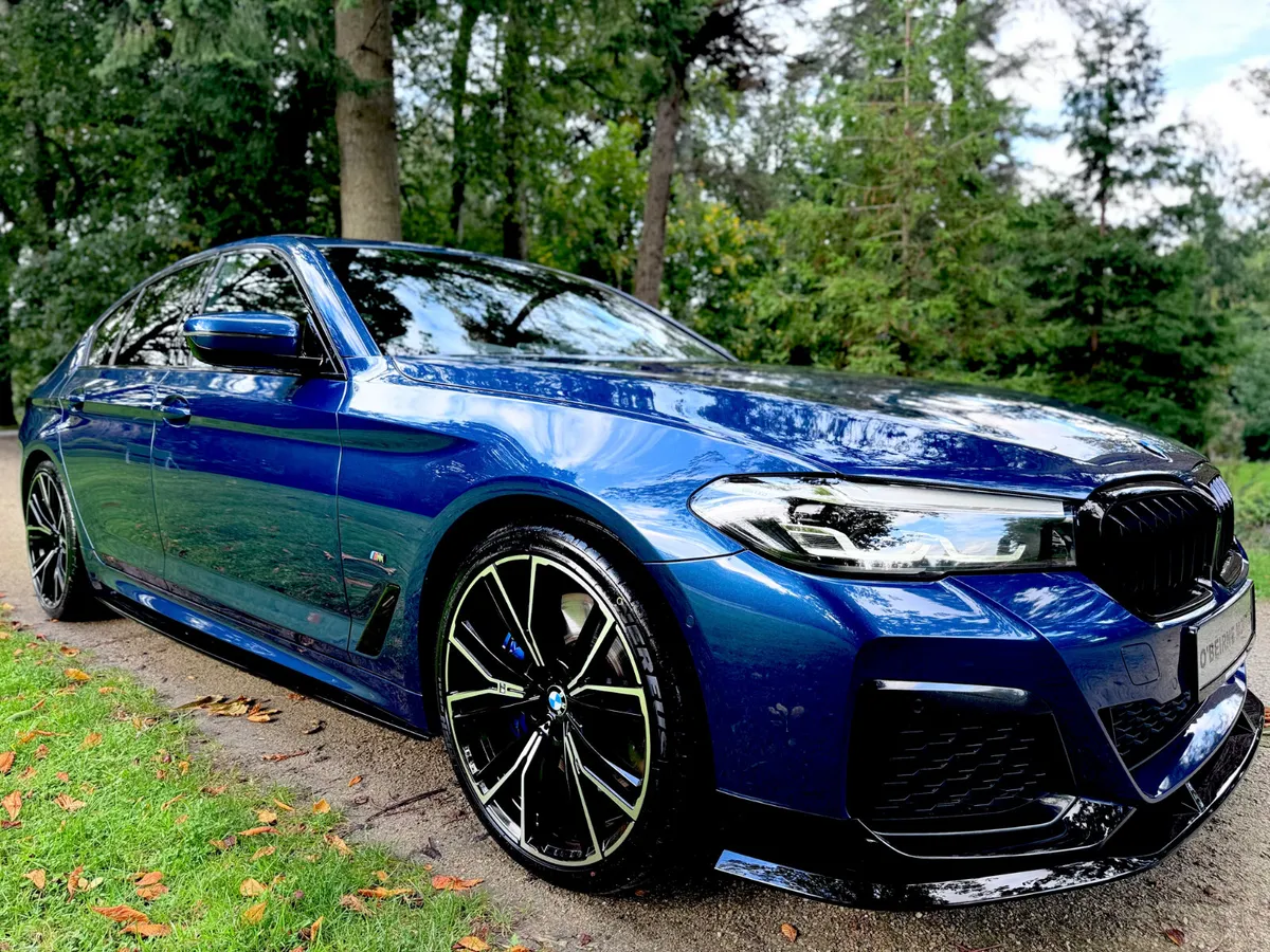 LCI 530D MSPORT PLUS * SUNROOF * - Image 4