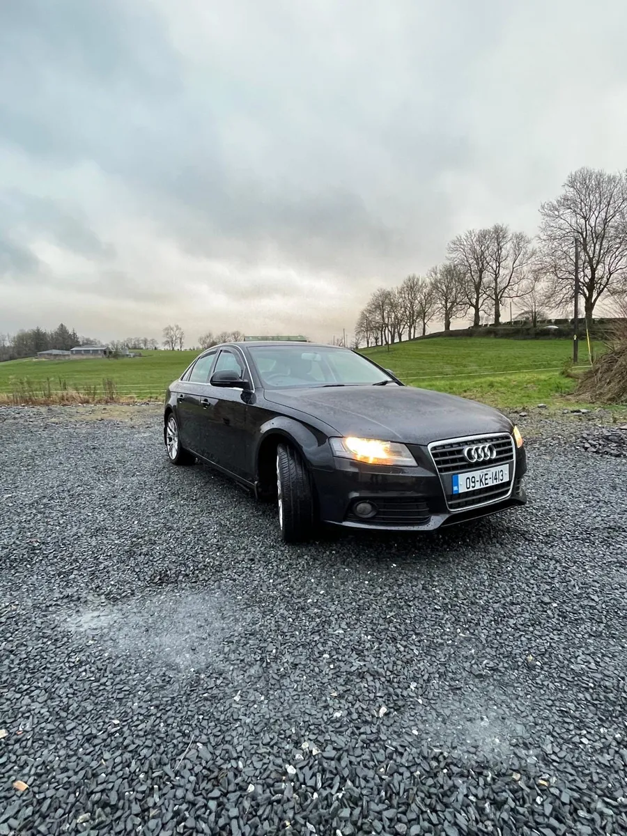 Audi A4 - Image 1