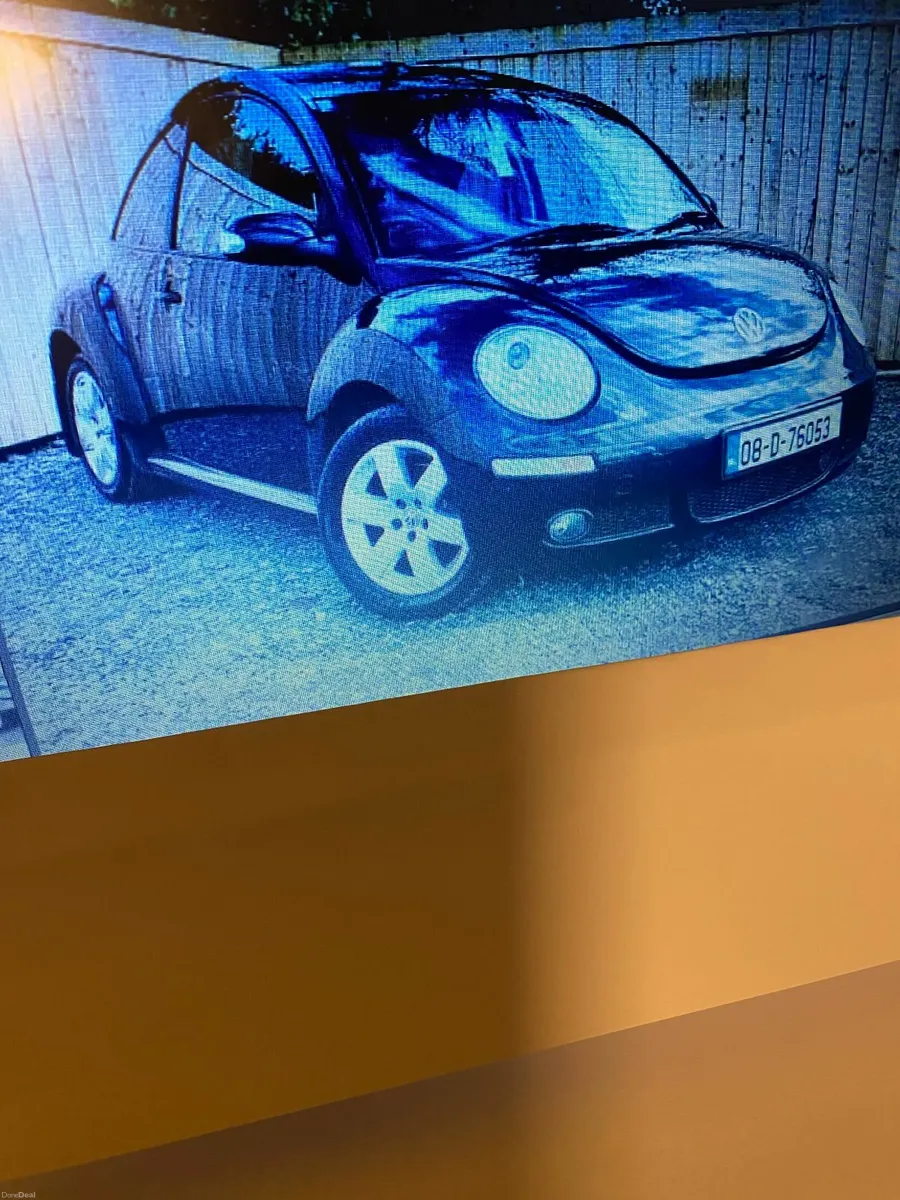 Volkswagen Beetle 2008 - Image 1