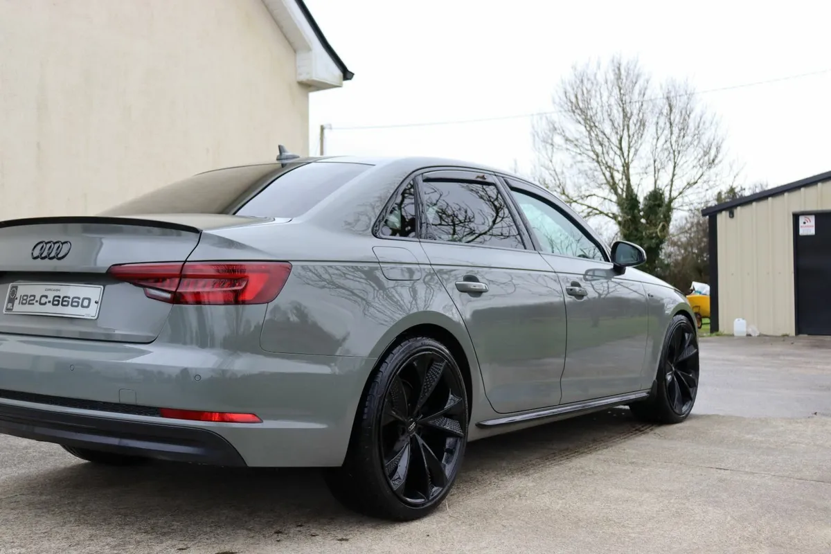 Audi A4 2018 - Image 1