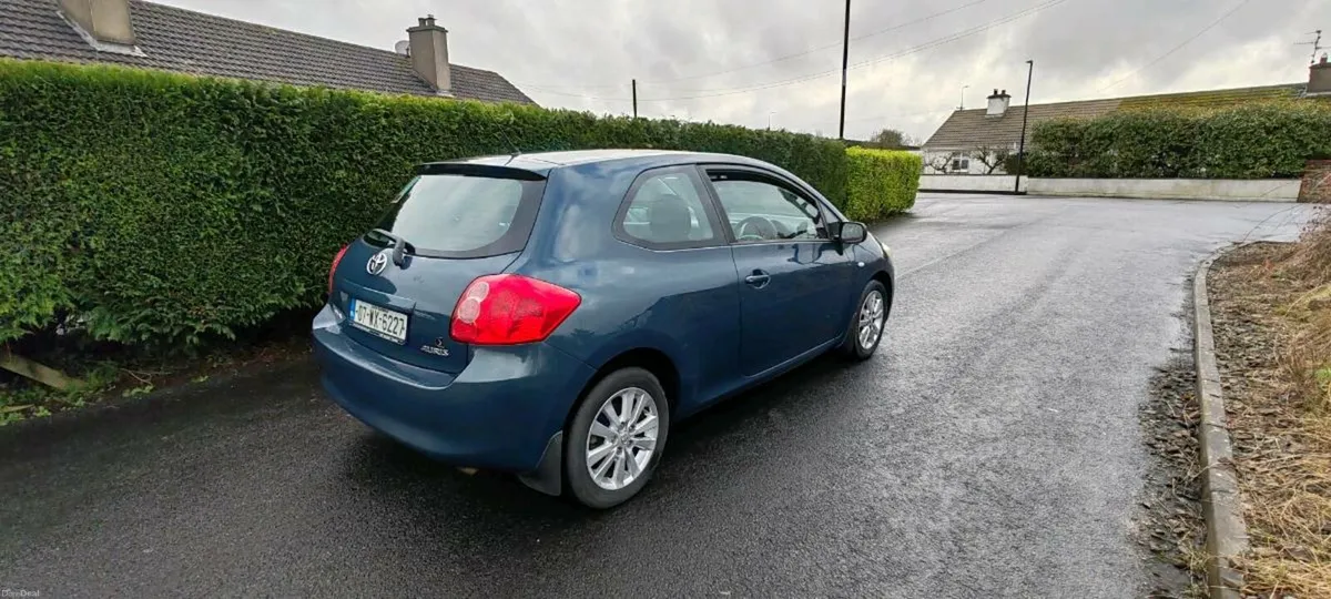 Toyota auris - Image 2