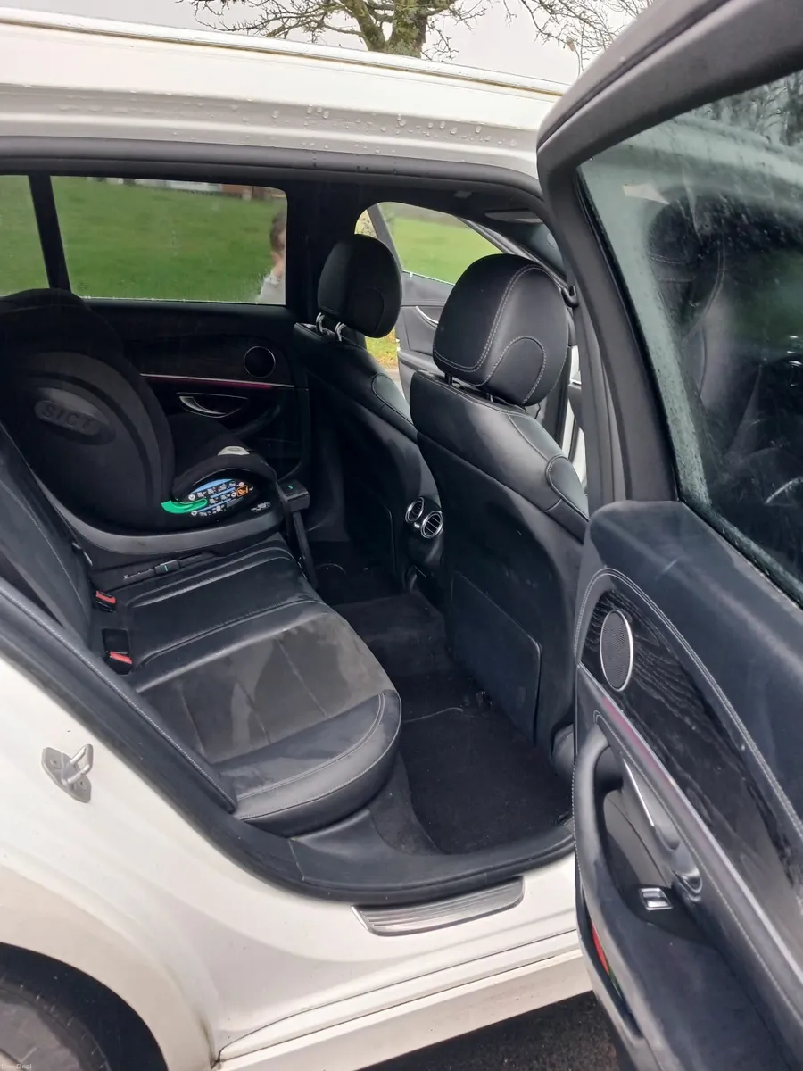 Mercedes-Benz E-Class 172 reg - Image 4