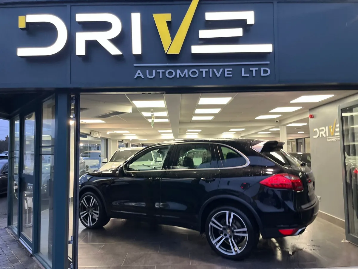 Porsche Cayenne 2014 3.0 V6 Diesel Platinum - Image 3